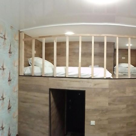 Hostel Voyage Kiev Exteriör bild